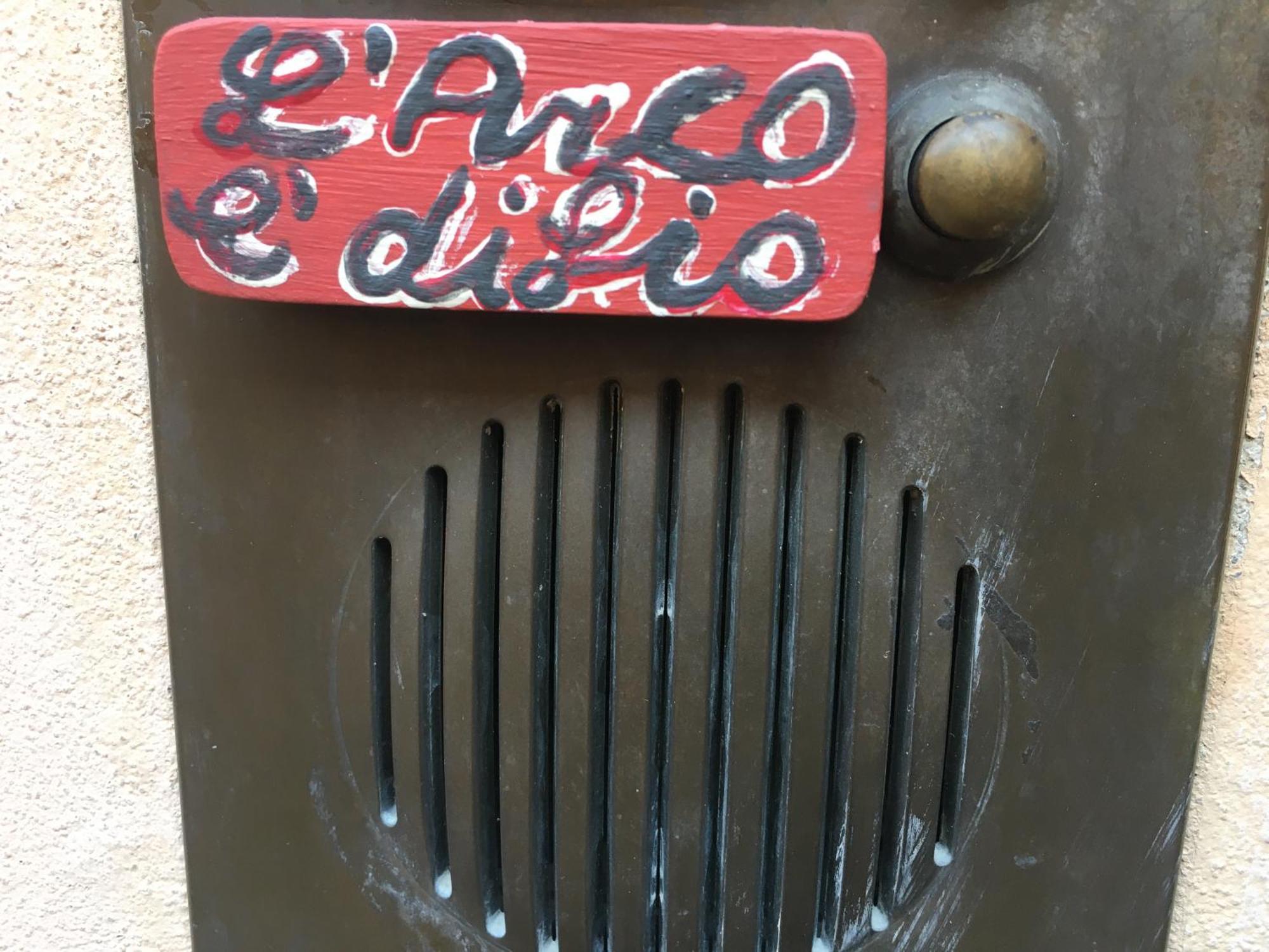 カマイオーレL'Arco E' Di Fioアパートメント エクステリア 写真